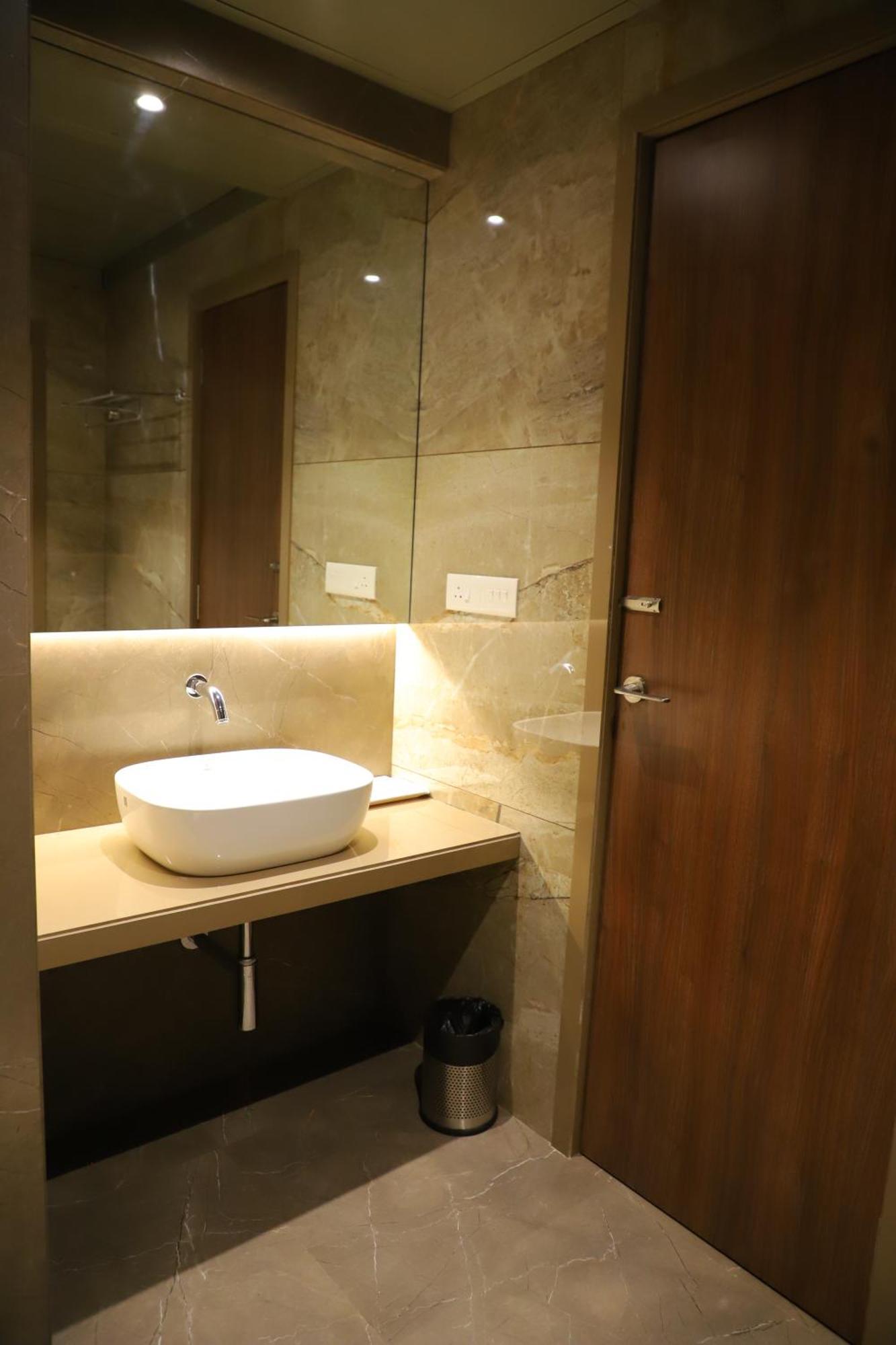Le Vivanta Virar Ngoại thất bức ảnh